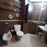 Piso Grande En Con Garaje Apartment