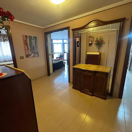 Piso Grande En Con Garaje Apartment
