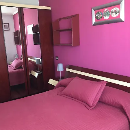 아파트 Piso Grande En Con Garaje 라네스