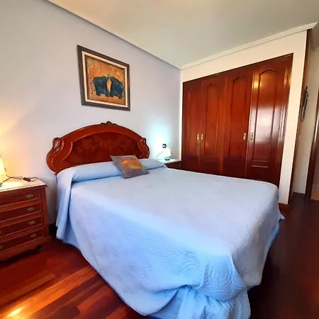 Piso Grande En Con Garaje * 라네스